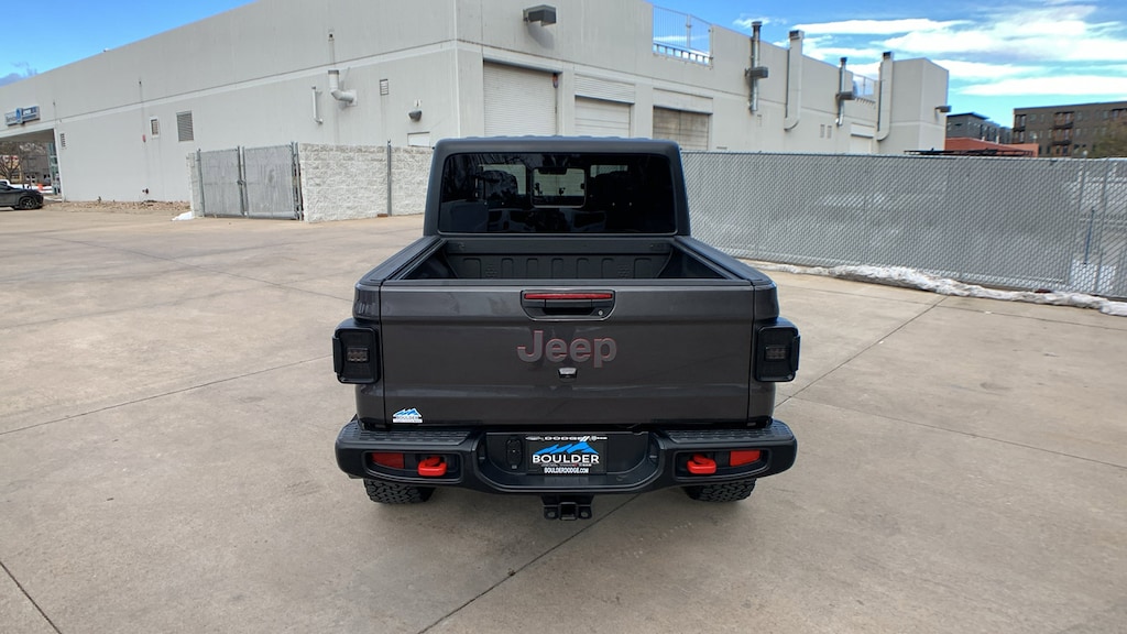 Used 2022 Jeep Gladiator Rubicon Truck Crew Cab