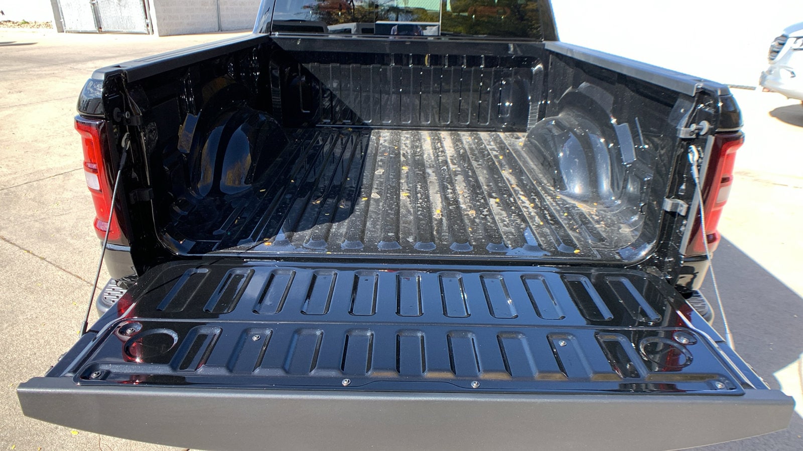 2026 RAM 1500 Rebel - Photo 27