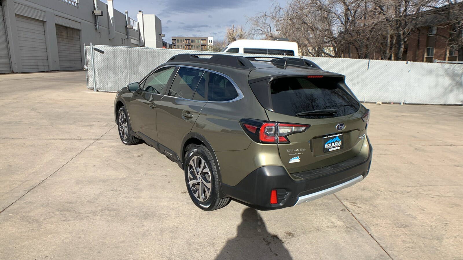 2022 Subaru Outback Limited XT photo 3