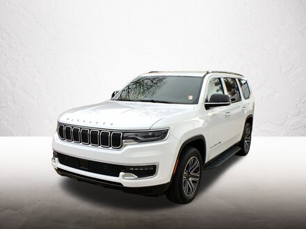 2025 Jeep Wagoneer Base SUV