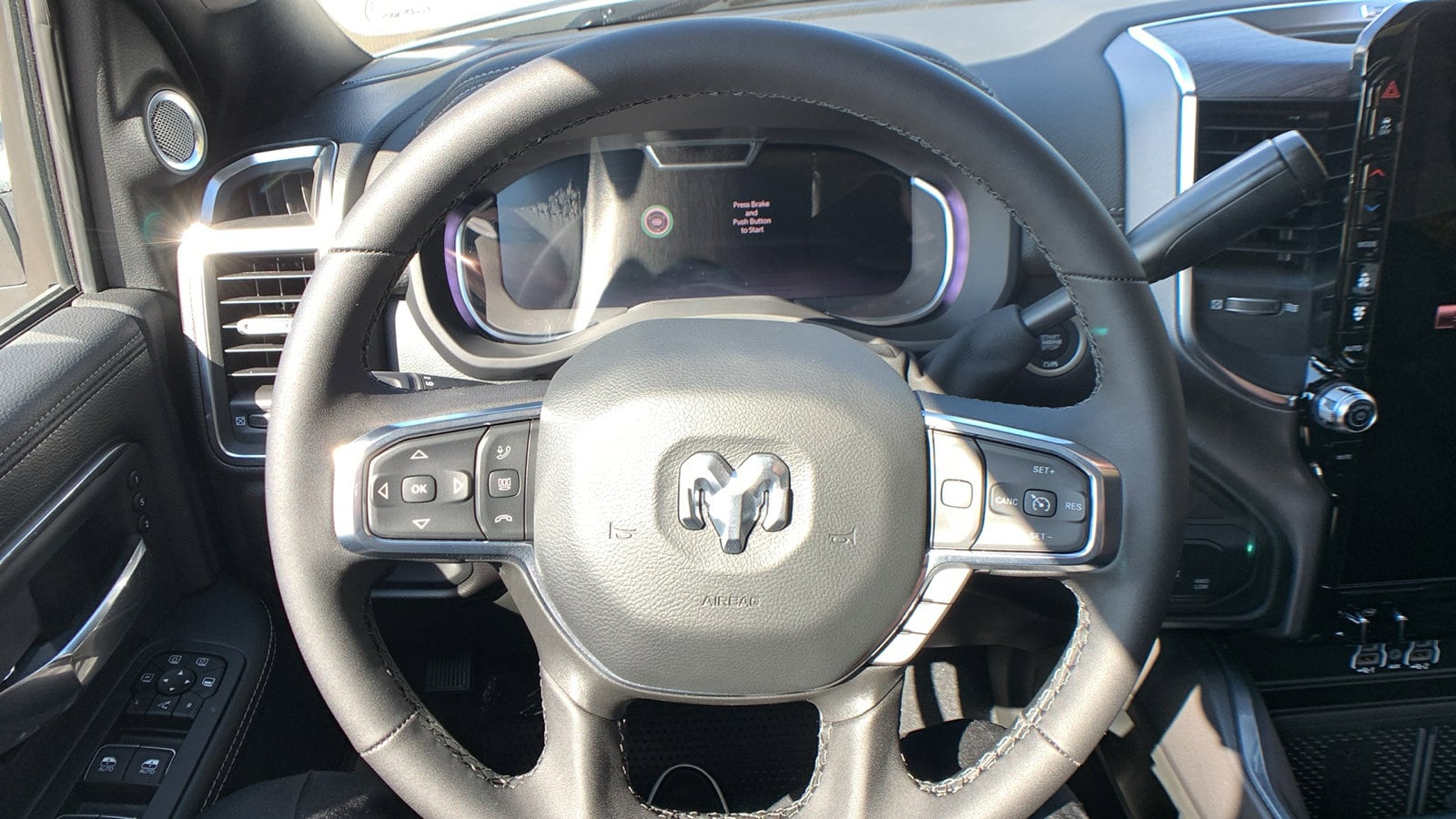 2026 RAM 2500 Laramie - Photo 14