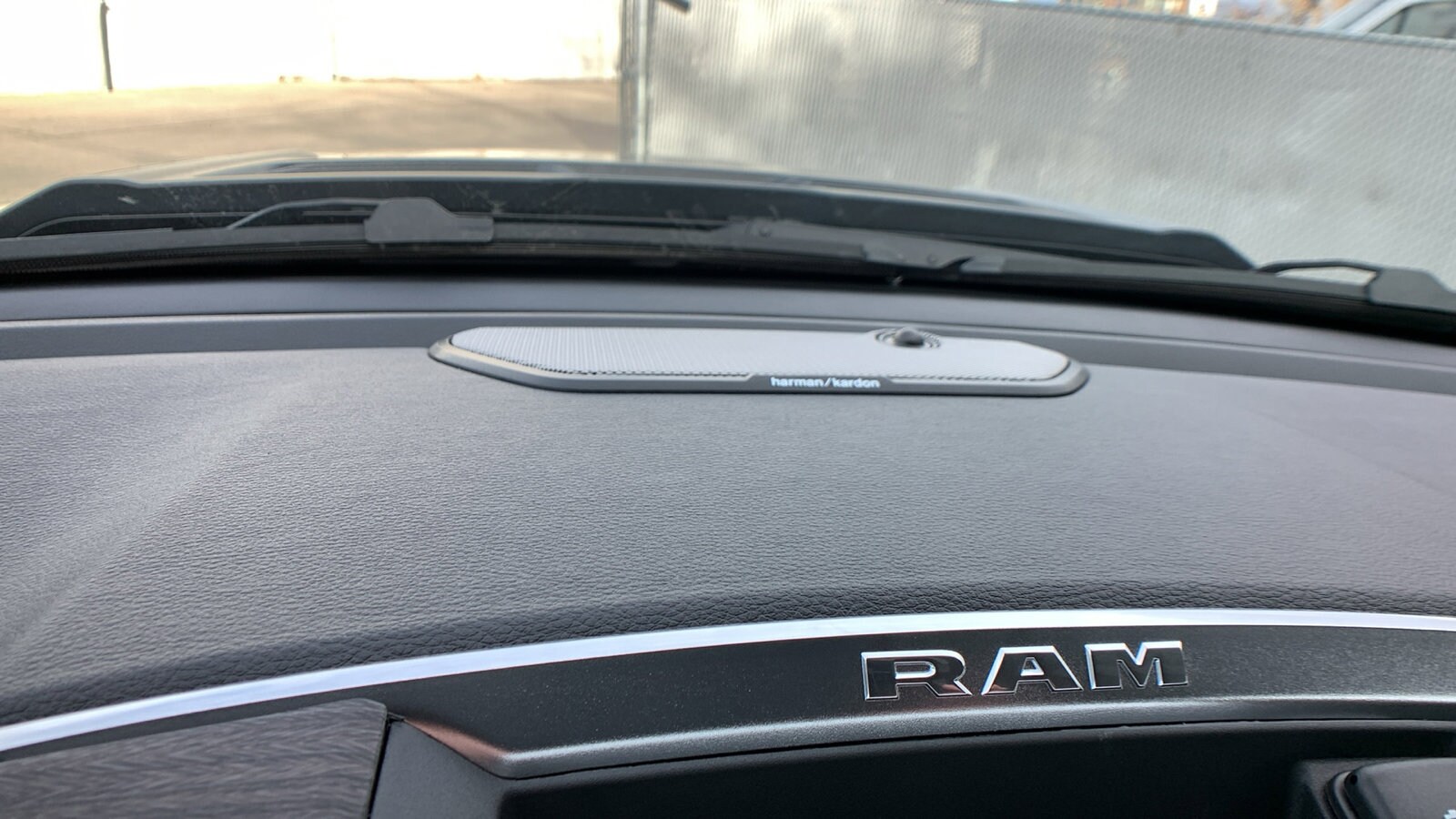 2026 RAM 1500 Laramie - Photo 23