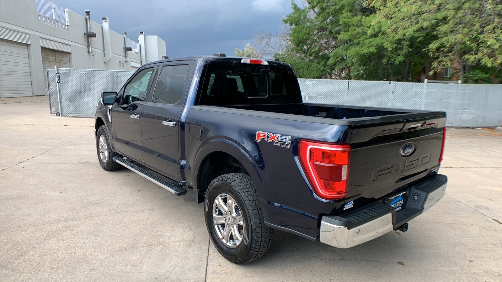 2023 Ford F-150 FX4 photo 2