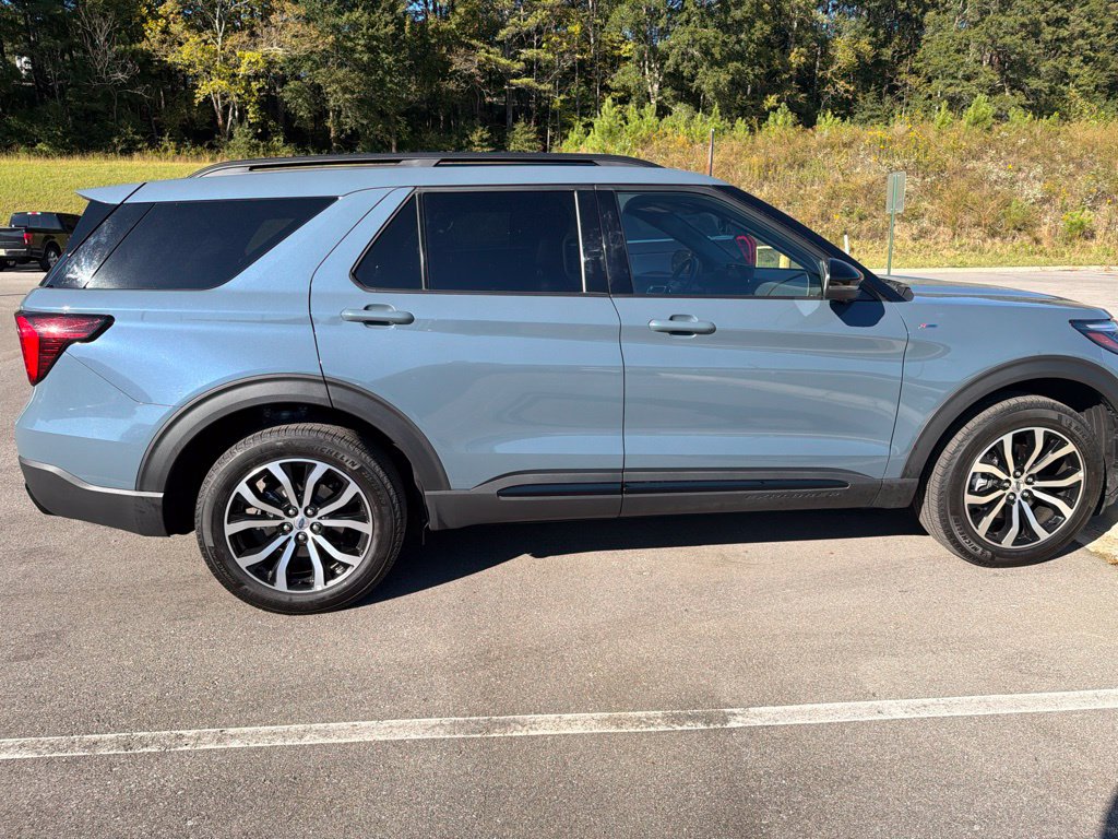 2026 Ford Explorer SUV 