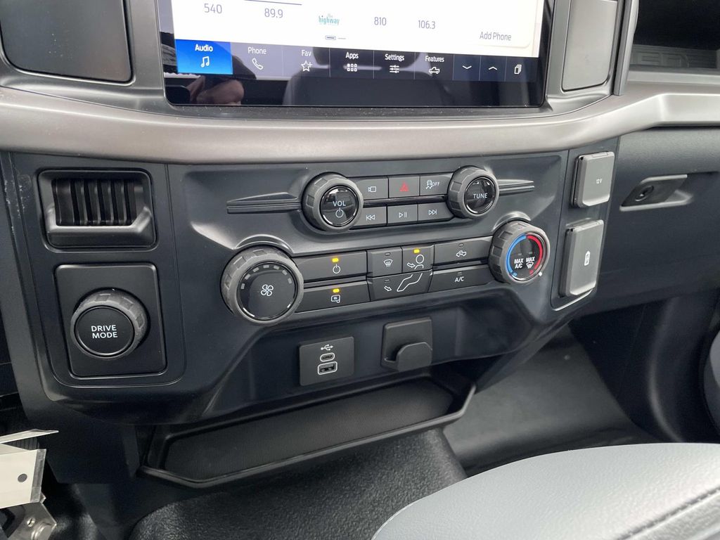 2026 Ford F-150 XL - Photo 11