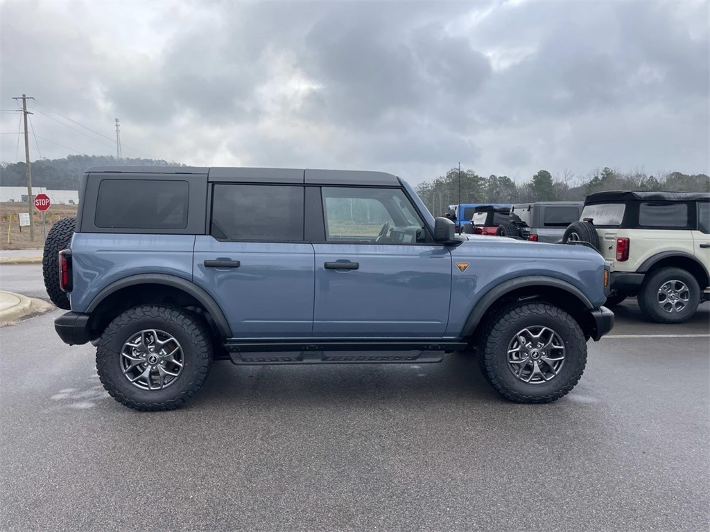 New 2025 Ford Bronco Badlands SUV