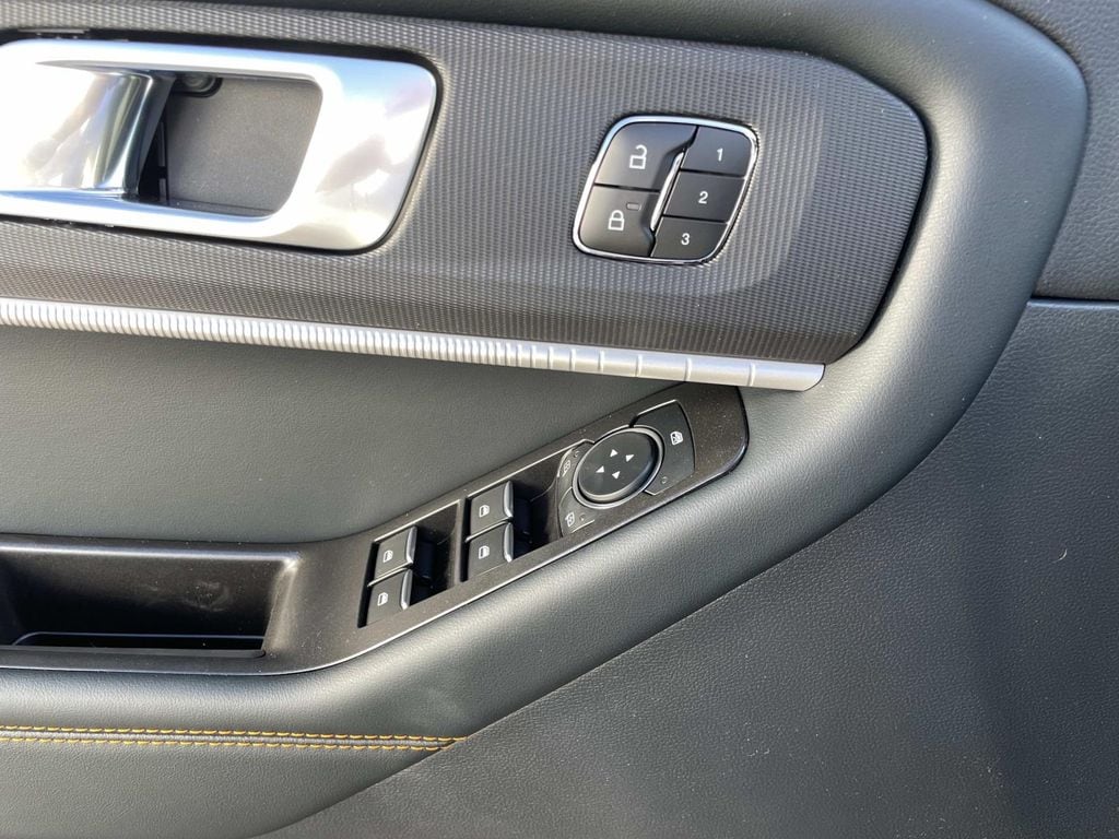 2026 Ford Explorer Tremor - Photo 11