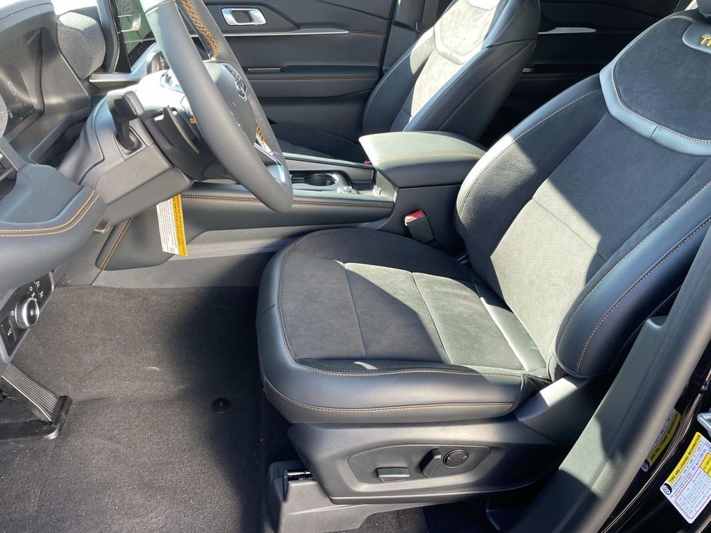 2026 Ford Explorer Tremor - Photo 10