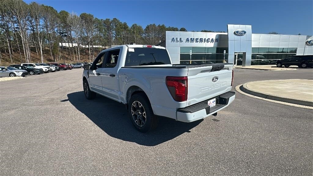 2025 Ford F-150 STX photo 3