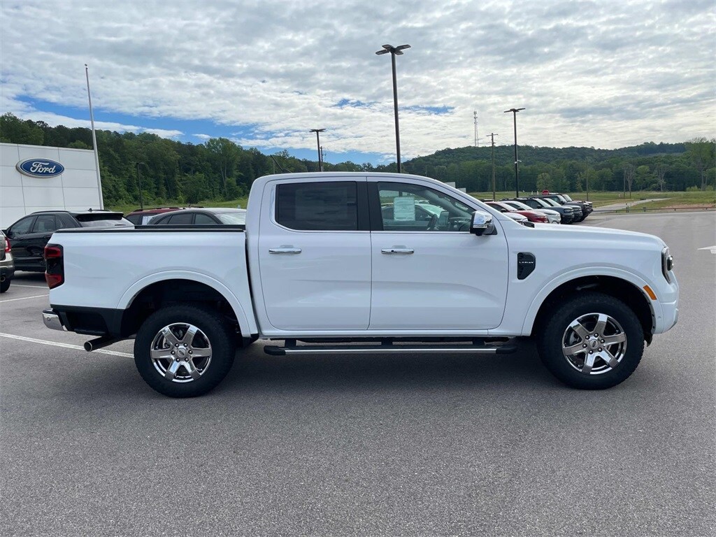 2024 Ford Ranger Lariat photo 2