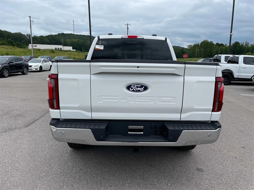 2025 Ford F-150 Lariat photo 4