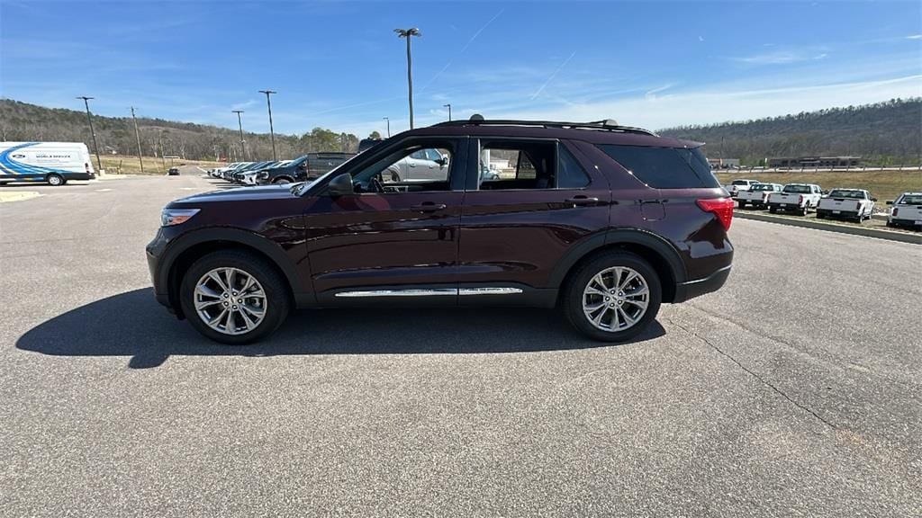 Used 2023 Ford Explorer XLT with VIN 1FMSK7DH2PGA41786 for sale in Springville, AL