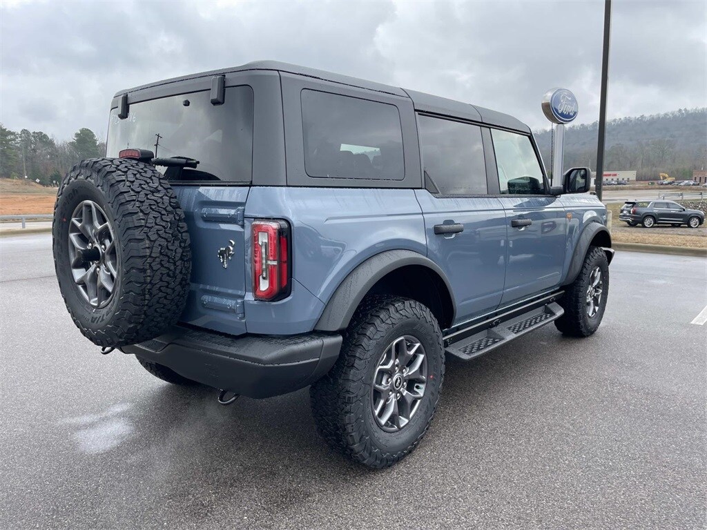 New 2025 Ford Bronco Badlands SUV