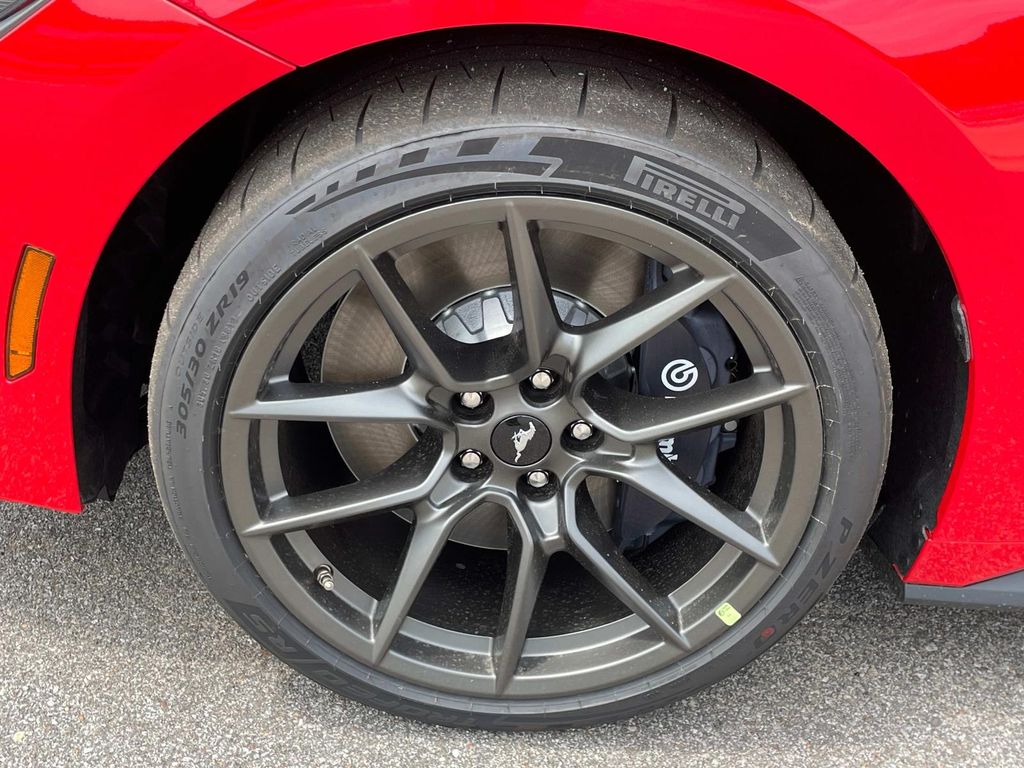 2025 Ford Mustang Dark Horse - Photo 7