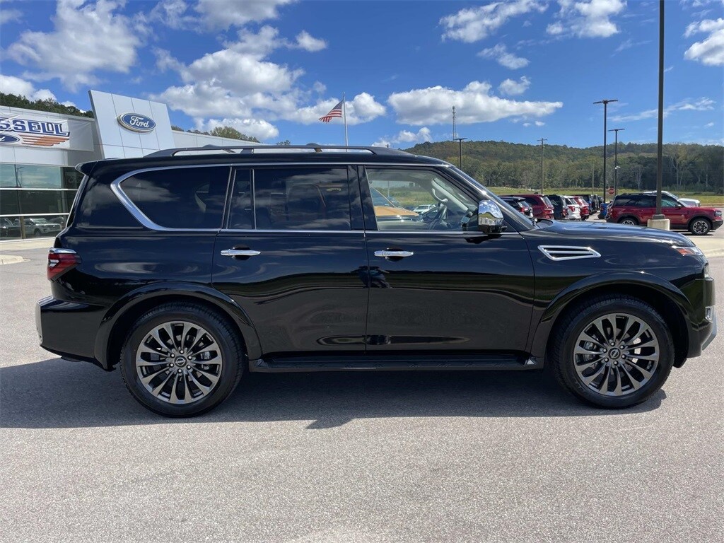 2024 Nissan Armada Platinum photo 2