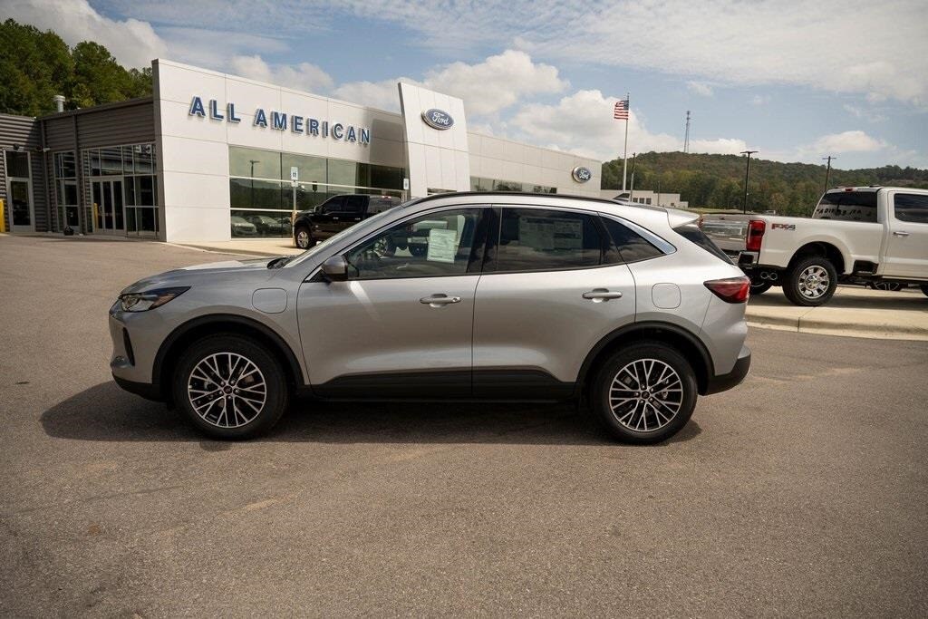 2024 Ford Escape Base photo 2