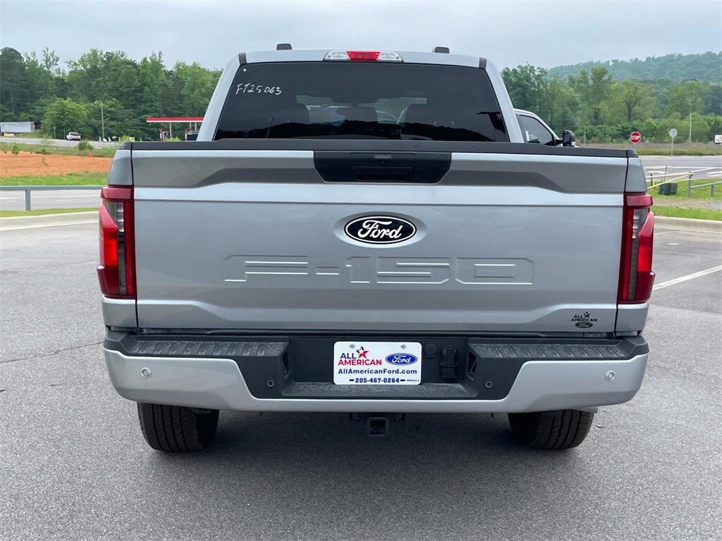 2025 Ford F-150 STX photo 4