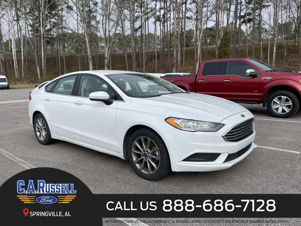 2017 Ford Fusion SE