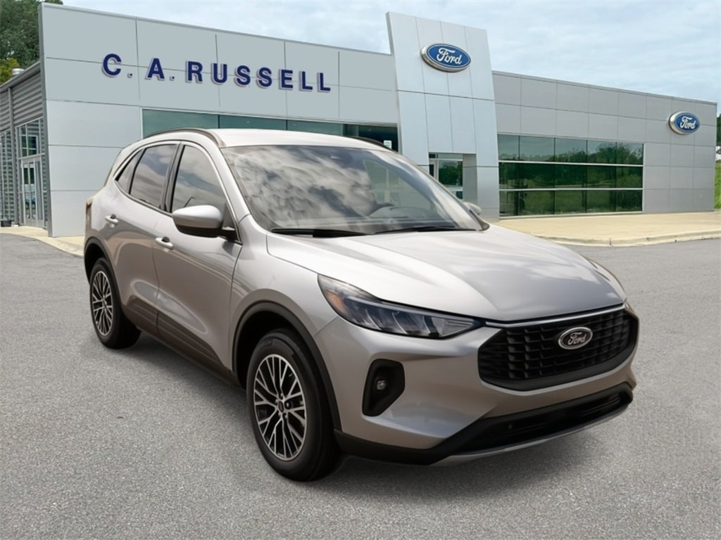 2024 Ford Escape PHEV's photo