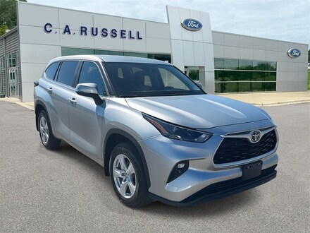 2024 Toyota Highlander LE SUV