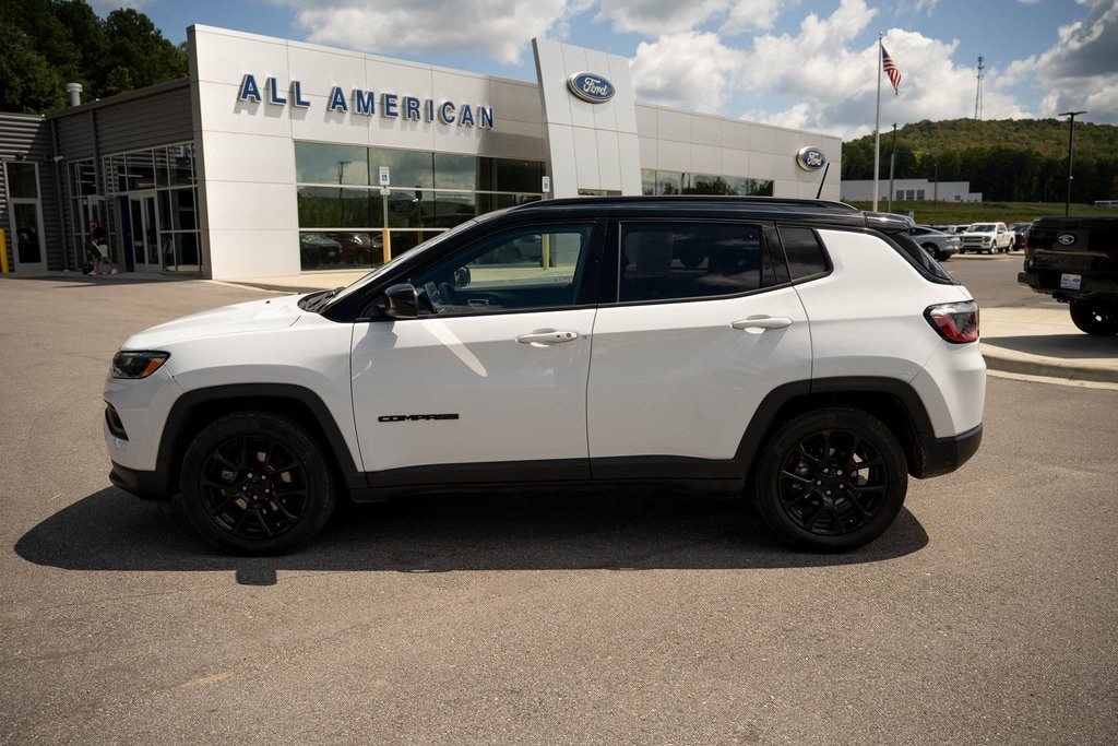 Used 2022 Jeep Compass Altitude with VIN 3C4NJCBB4NT172108 for sale in Springville, AL