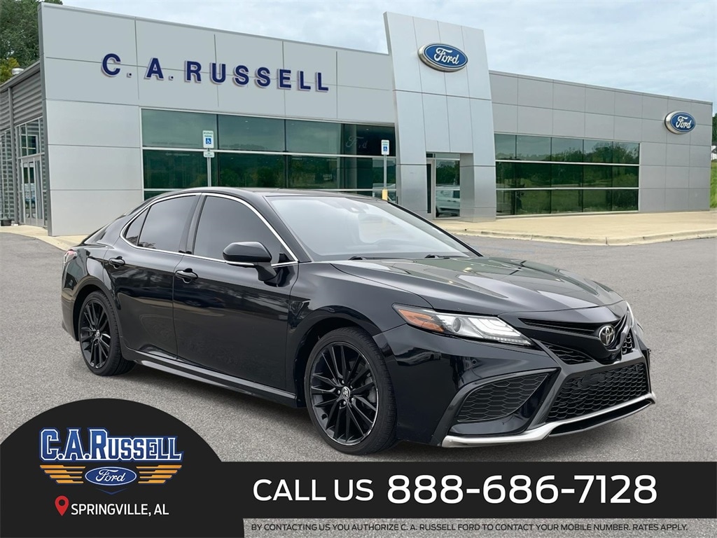 2022 Toyota Camry XSE's photo