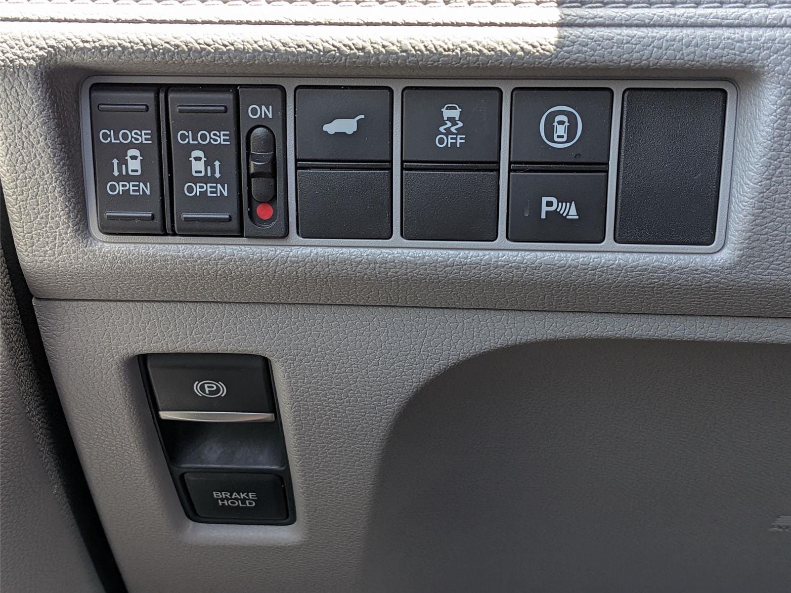 2024 Honda Odyssey Elite - Photo 15