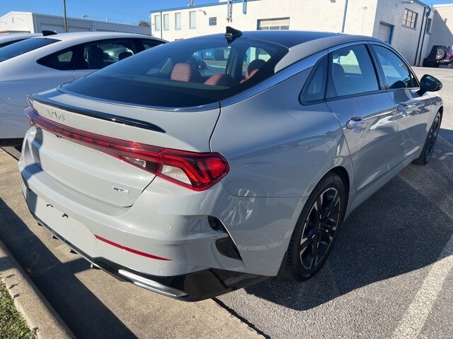2023 Kia K5 GT-Line photo 3
