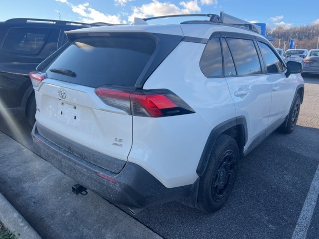 Used 2021 Toyota RAV4 LE SUV