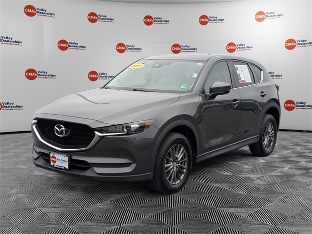 2017 Mazda CX-5 Touring's photo