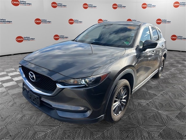 2017 Mazda CX-5 Touring's photo