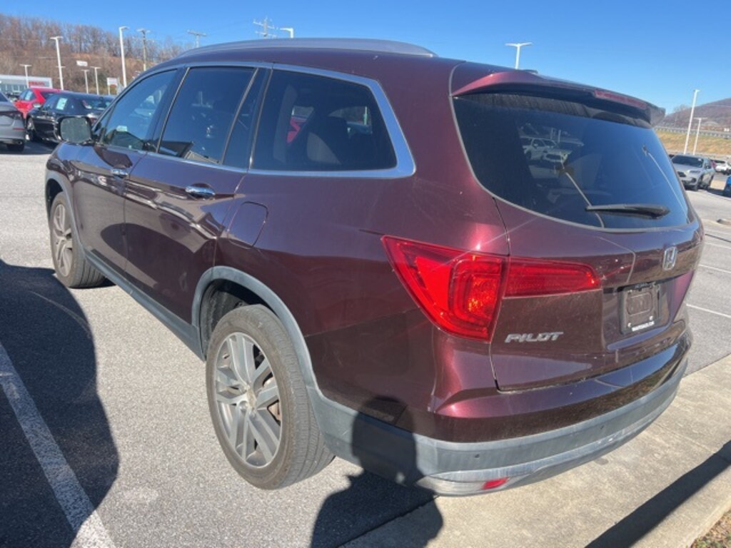 Used 2017 Honda Pilot Touring SUV