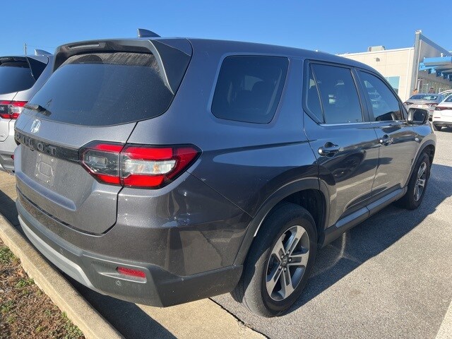 2024 Honda Pilot EX-L photo 4