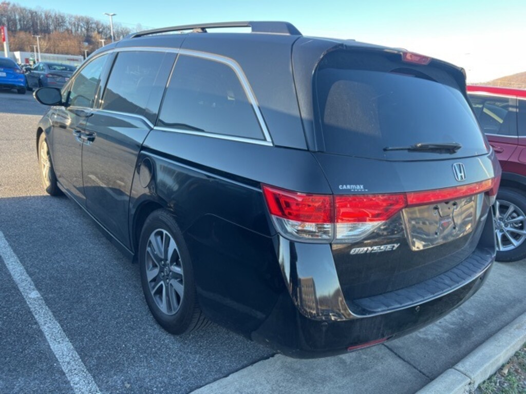 Used 2015 Honda Odyssey Touring Minivan/Van