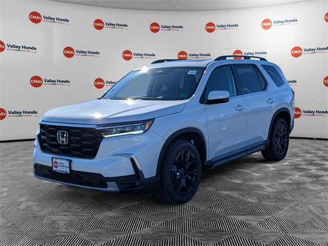 2025 Honda Pilot Touring's photo