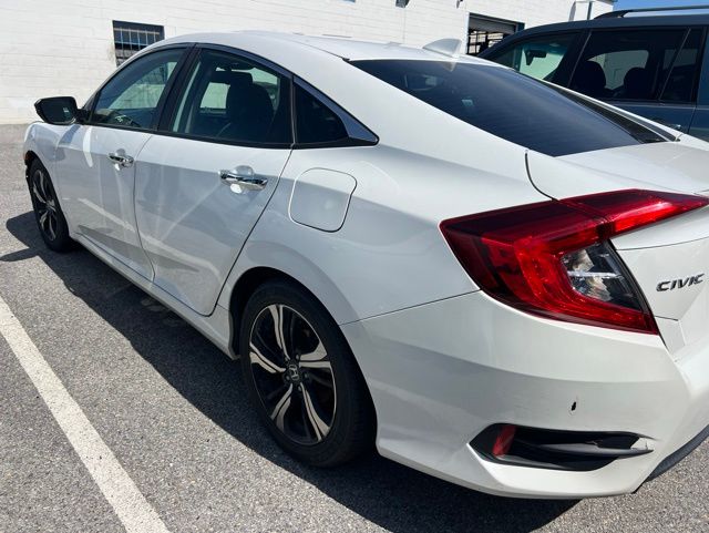 2018 Honda Civic Touring