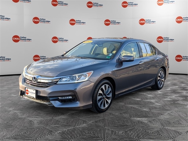2017 Honda Accord Hybrid EX-L's photo
