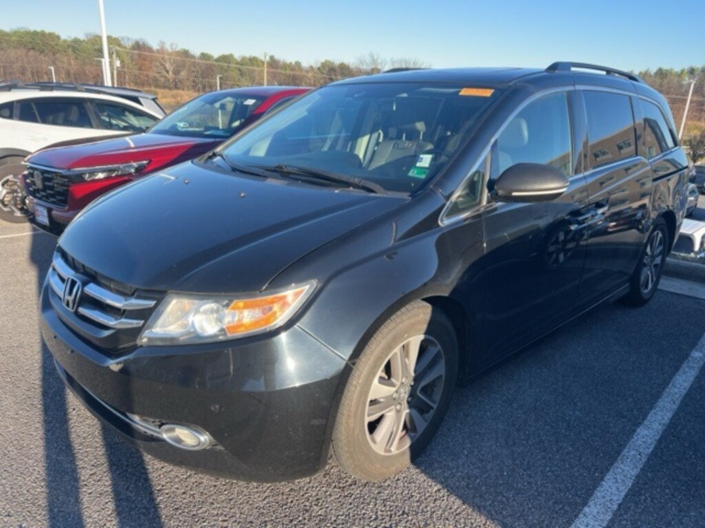 Used 2015 Honda Odyssey Touring Minivan/Van