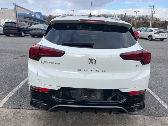 2024 Buick Encore GX Sport Touring photo 4
