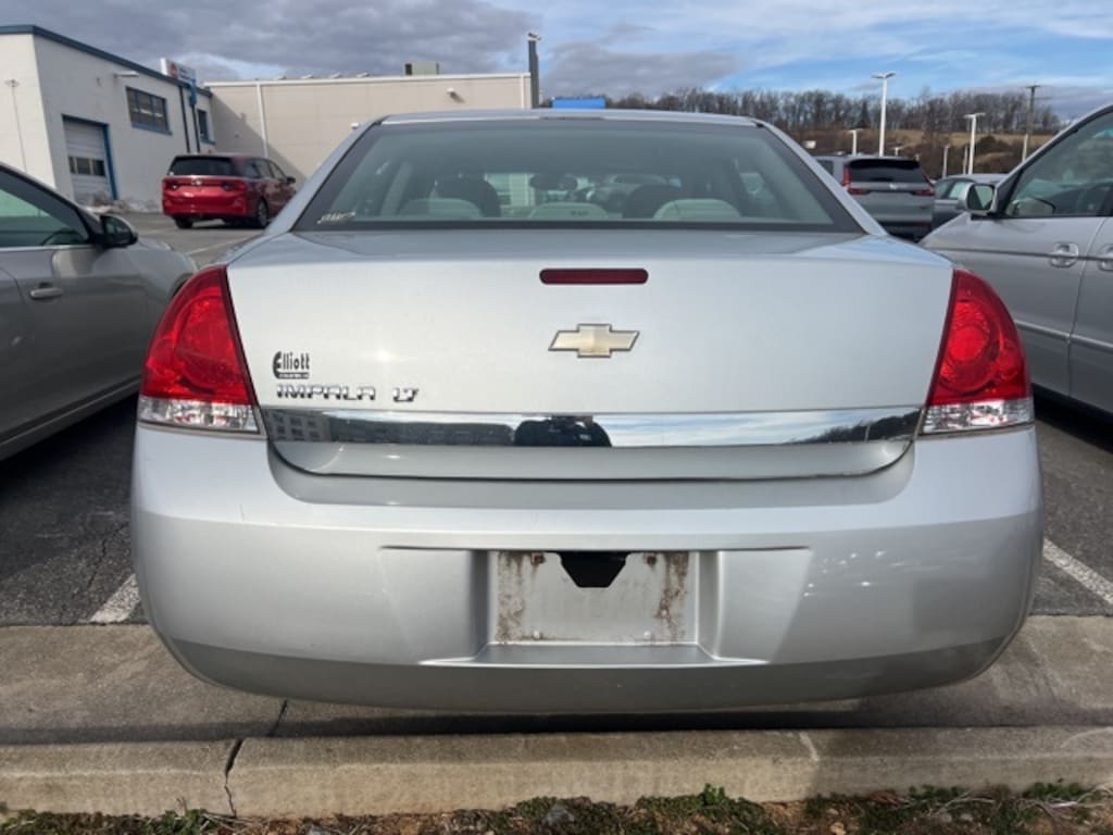 Used 2010 Chevrolet Impala LT Sedan
