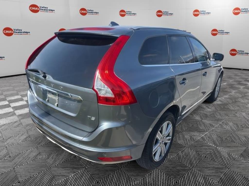 Used 2017 Volvo XC60 T5 Inscription SUV