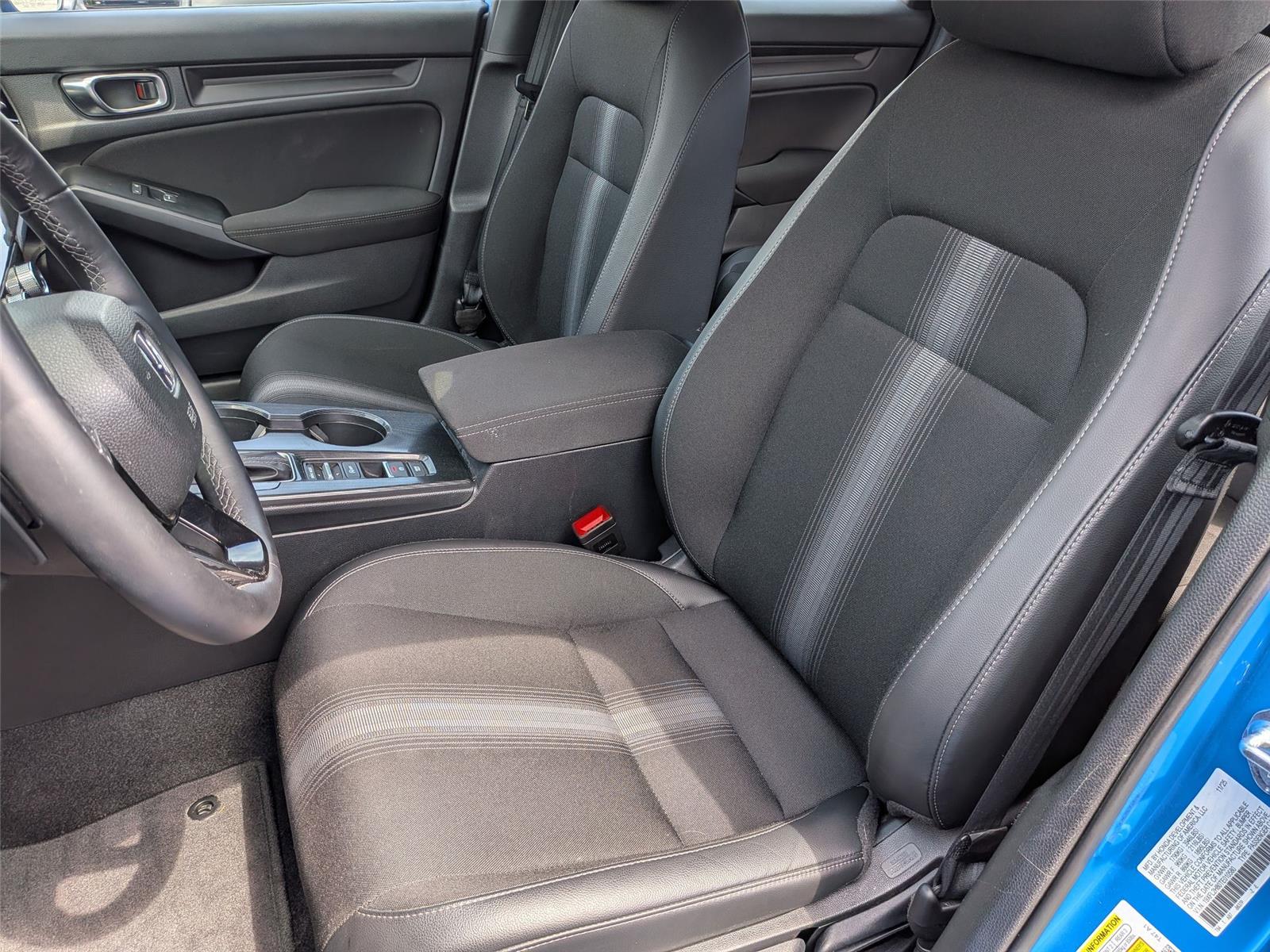 2026 Honda Civic Hatchback Sport - Photo 27