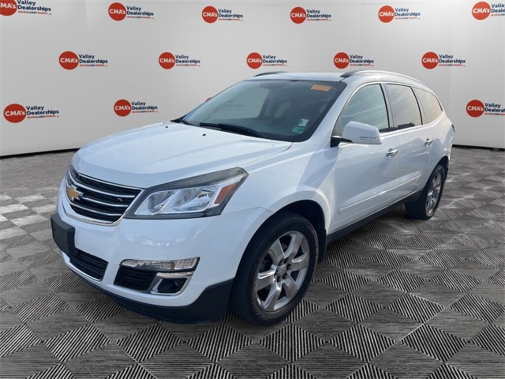 Used 2017 Chevrolet Traverse LT SUV
