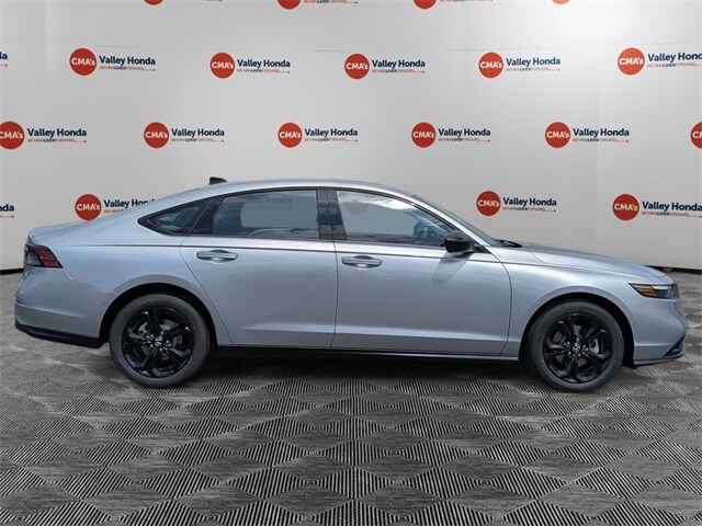2025 Honda Accord SE photo 4