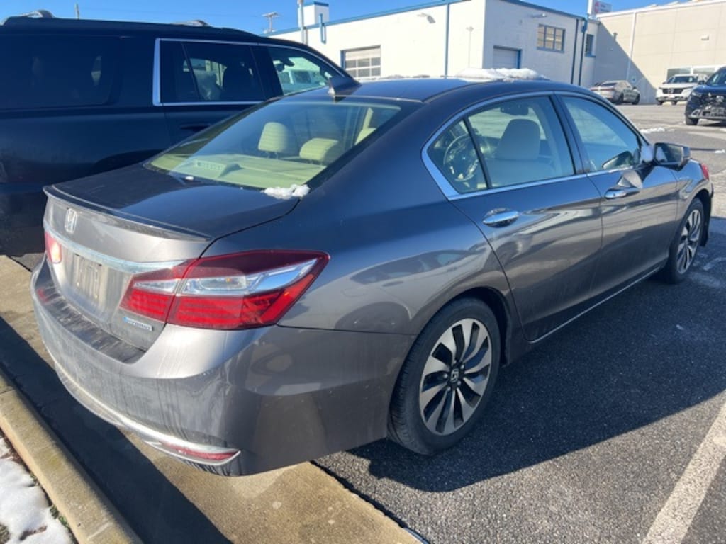 Certified 2017 Honda Accord Hybrid EX-L Sedan