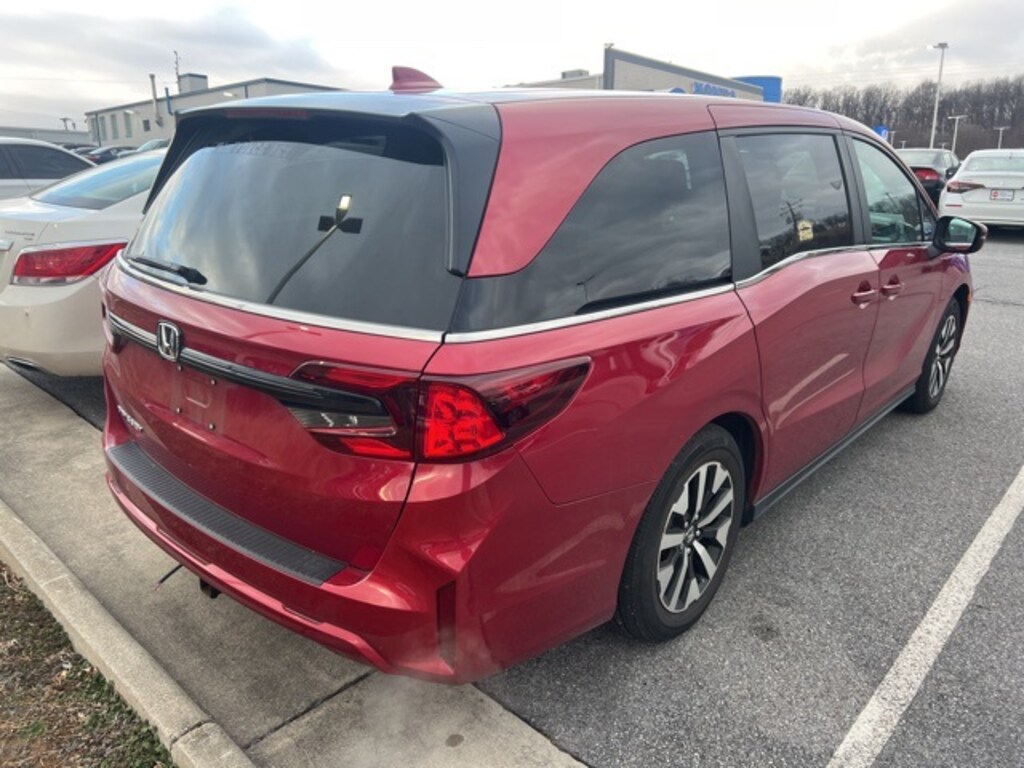 Certified 2025 Honda Odyssey EX-L Minivan/Van