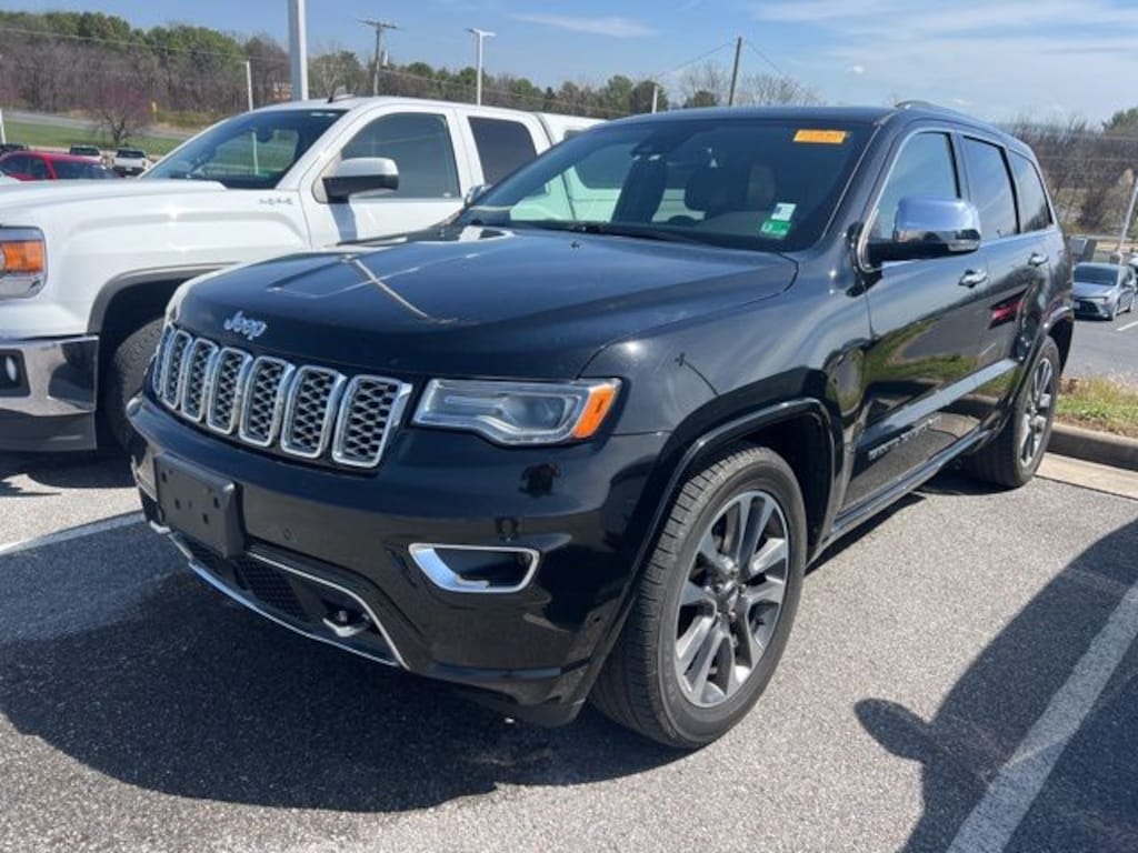 Used 2018 Jeep Grand Cherokee Overland SUV