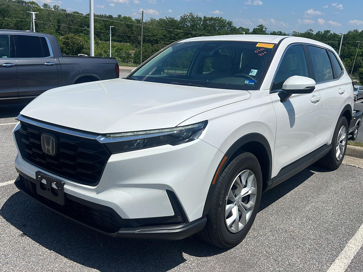 2023 Honda CR-V LX AWD's photo