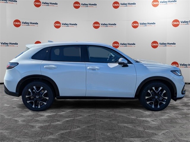 2026 Honda HR-V EX-L photo 4