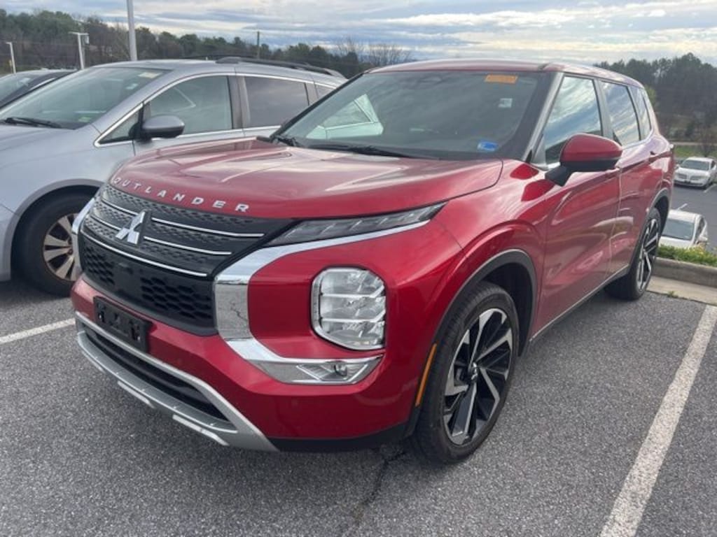 Used 2023 Mitsubishi Outlander SUV